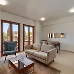 אתר נופש Aphrodite Hills - 4*