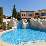 אתר נופש Aphrodite Hills -