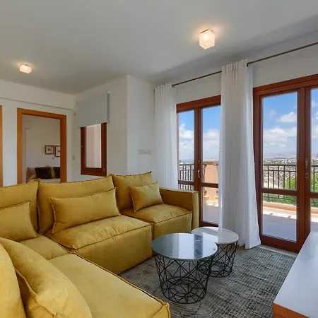 Semesteranläggning (resort) Aphrodite Hills - 4*