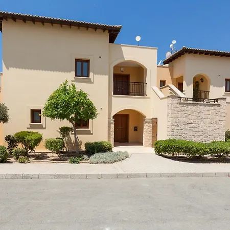 Aphrodite Hills - Complex