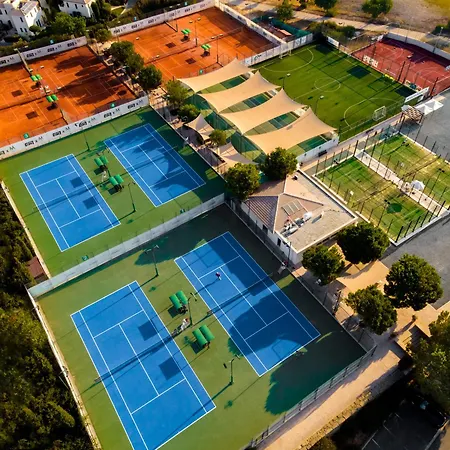 Semesteranläggning (resort) Aphrodite Hills - 4*