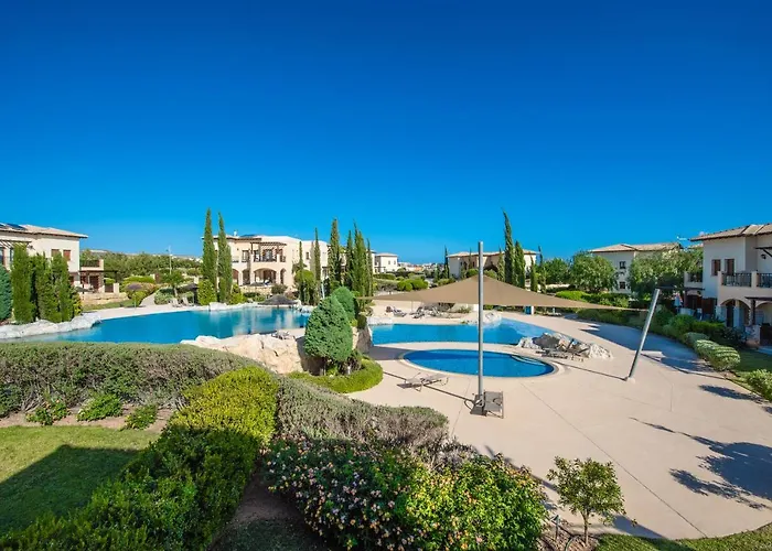 Semesteranläggning (resort) Aphrodite Hills - 4*