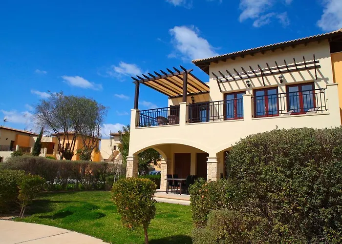 Aphrodite Hills - 4*